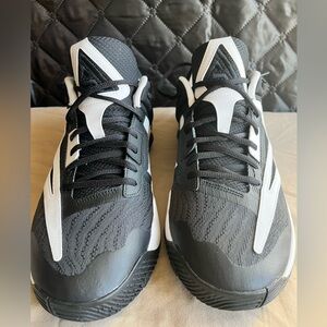 Nike Men’s Size 13 Precision 6 Black White Basketball Sneakers DZ7533-003